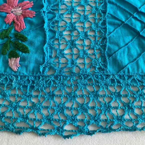 Mexican Style  Blouse Embroidered Hand made One Of A Kind Babydoll crochet lace - Picture 12 of 16